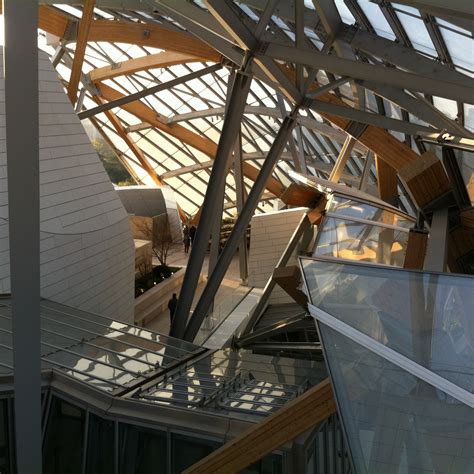 fondation louis vuitton bois.